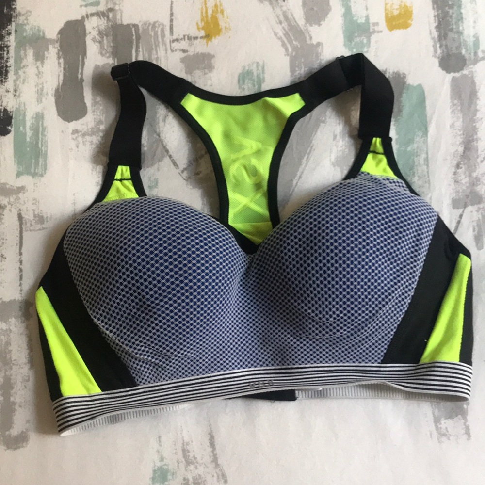VSX neon sports bra 34C